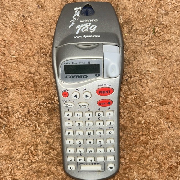 Dymo Tetra Tag label maker - Picture 2 of 5